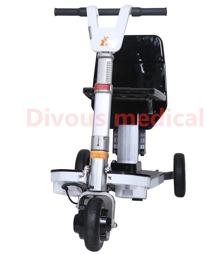 Scooter de mobilité 35km en autonomie , tricycle pliable pour adultes homologué pour le transport aérien, voiture électrique