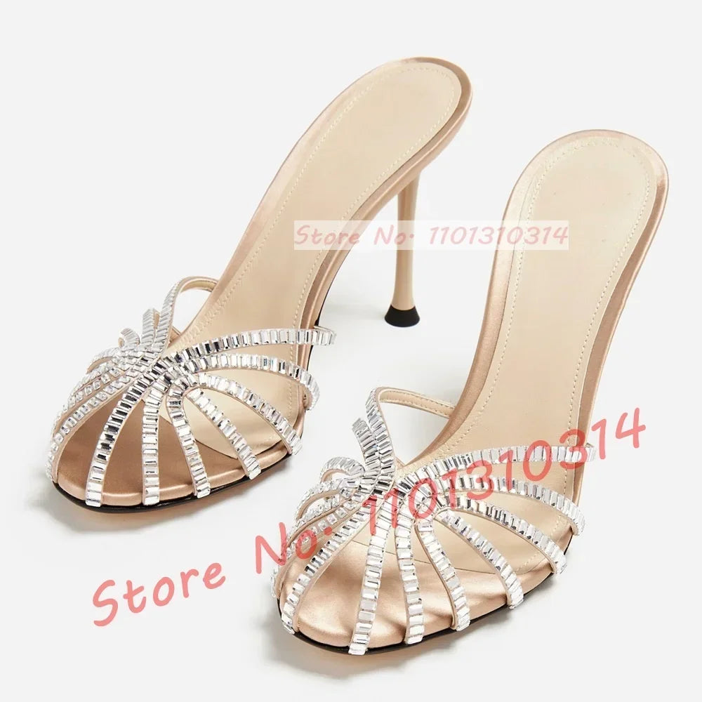 Pantoufles en soie à talons aiguilles ornées de pierres précieuses pour femmes, pantoufles de luxe à talons aiguilles ajourés, pantoufles métallisées élégantes pour femmes, chaussures d'été à brides croisées.