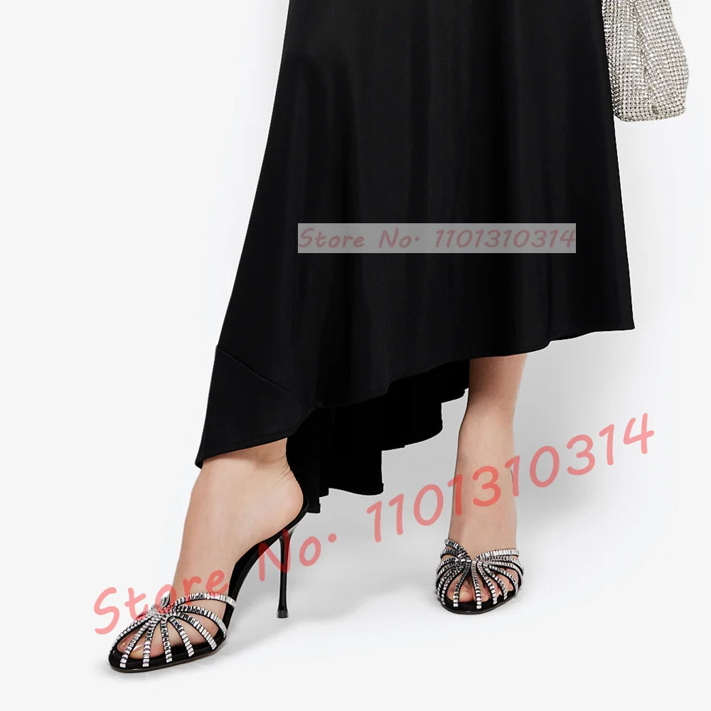 Pantoufles en soie à talons aiguilles ornées de pierres précieuses pour femmes, pantoufles de luxe à talons aiguilles ajourés, pantoufles métallisées élégantes pour femmes, chaussures d'été à brides croisées.