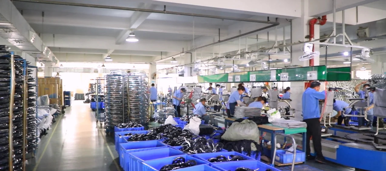 Scooter de mobilité 35km en autonomie , tricycle pliable pour adultes homologué pour le transport aérien, voiture électrique