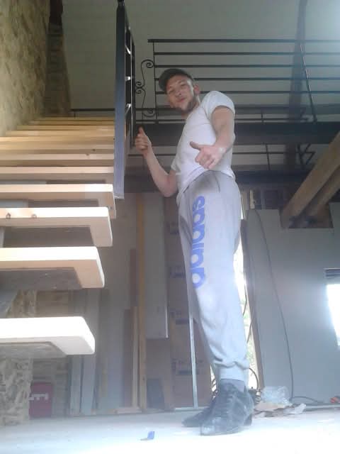 Escalier droit sur mesure